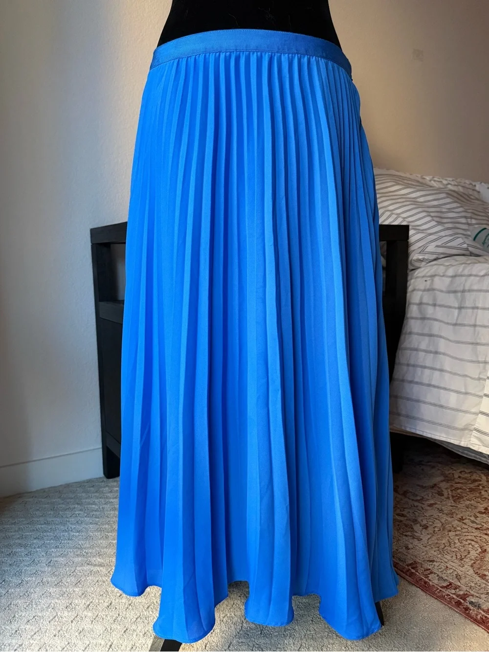 Banana Republic Royal Blue Pleated Midi Skirt